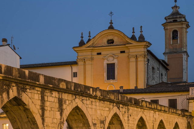 كنيسة S. Chiara - Sulmona | Secret World Trip Planner