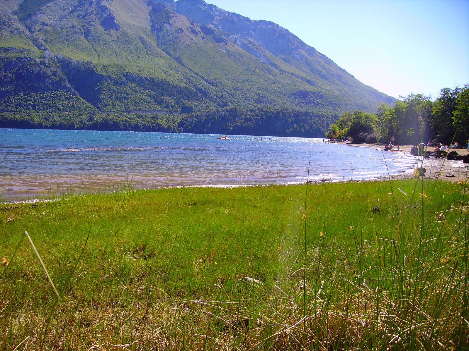 拉戈吉列尔莫和冰川上的看法 - Lago Guillelmo | Secret World Trip Planner