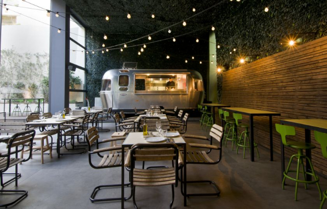 Un oasis escondido en Atenas: 48 huertos urbanos - Αμπελόκηποι | Secret World Trip Planner