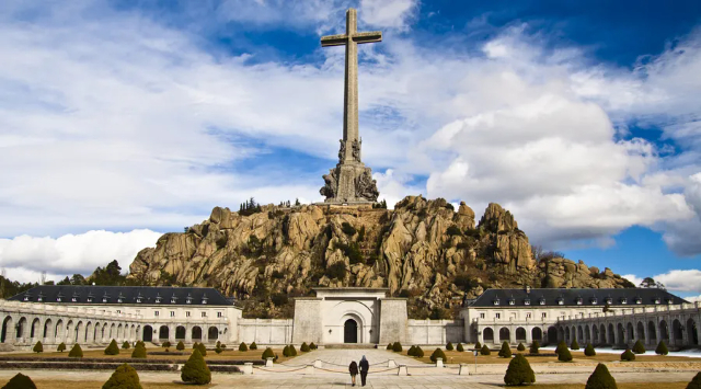 Madrid Valley of te Fallen - San Lorenzo de El Escorial | Secret World Trip Planner