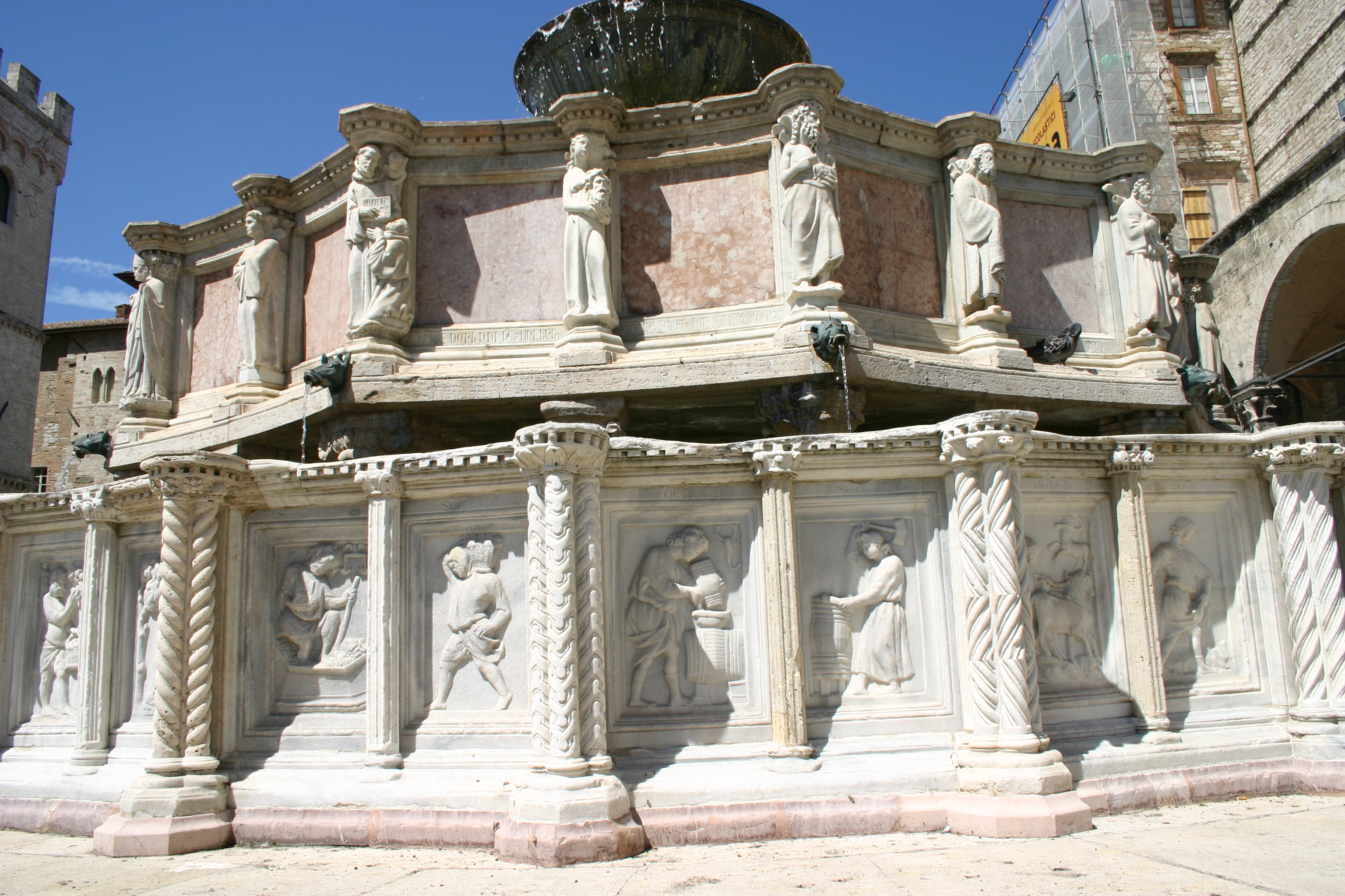 Fontana Maggiore 