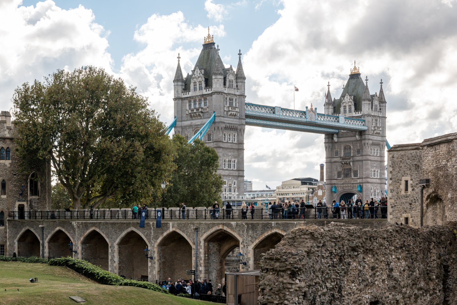 Menara Jembatan, simbol dari London - Tower Bridge Rd | Secret World Trip Planner
