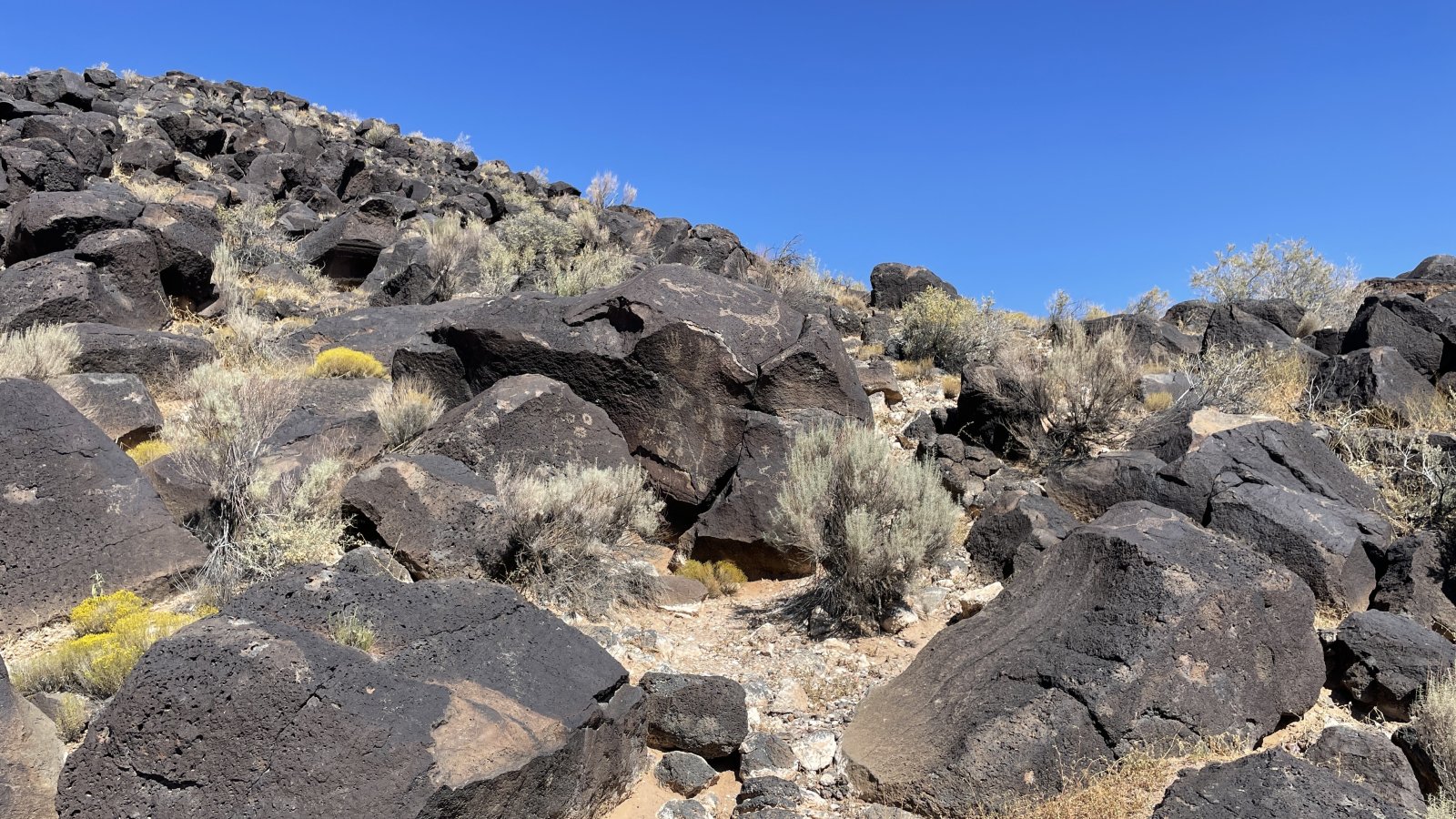 Monumento Nacional de Petroglifos - Albuquerque | Secret World Trip Planner