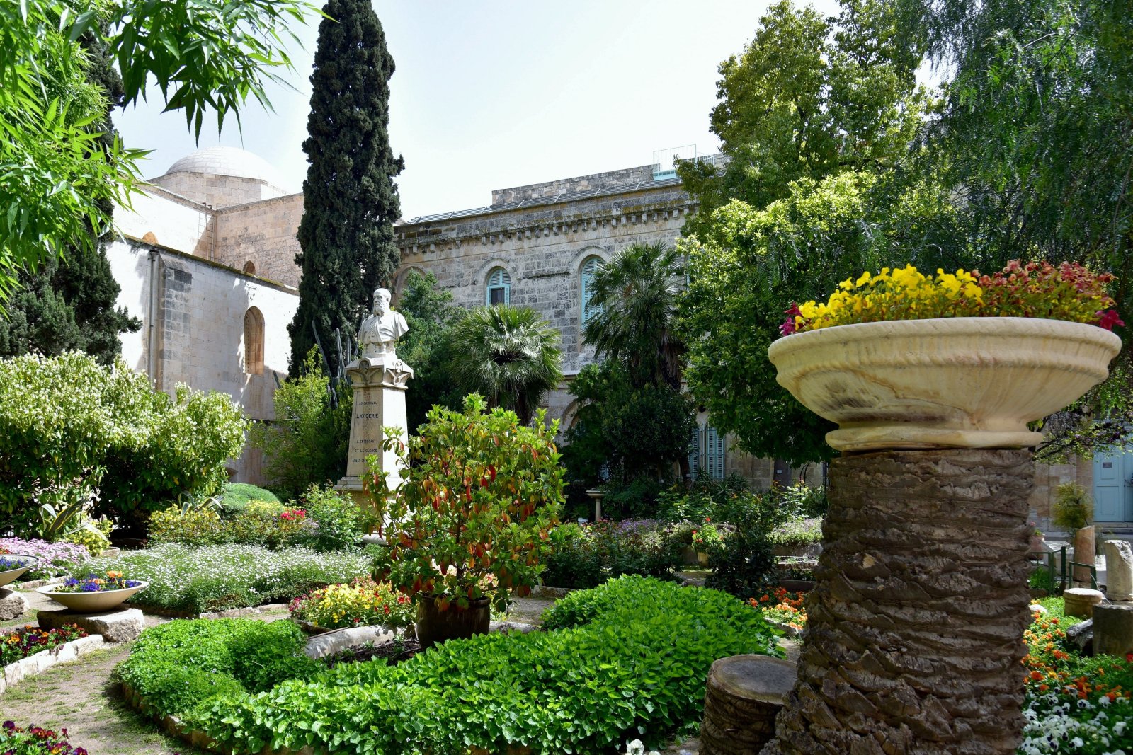 Lavigerie Bog ' (St Anne hamda Jamoat  ) - Gerusalemme | Secret World Trip Planner