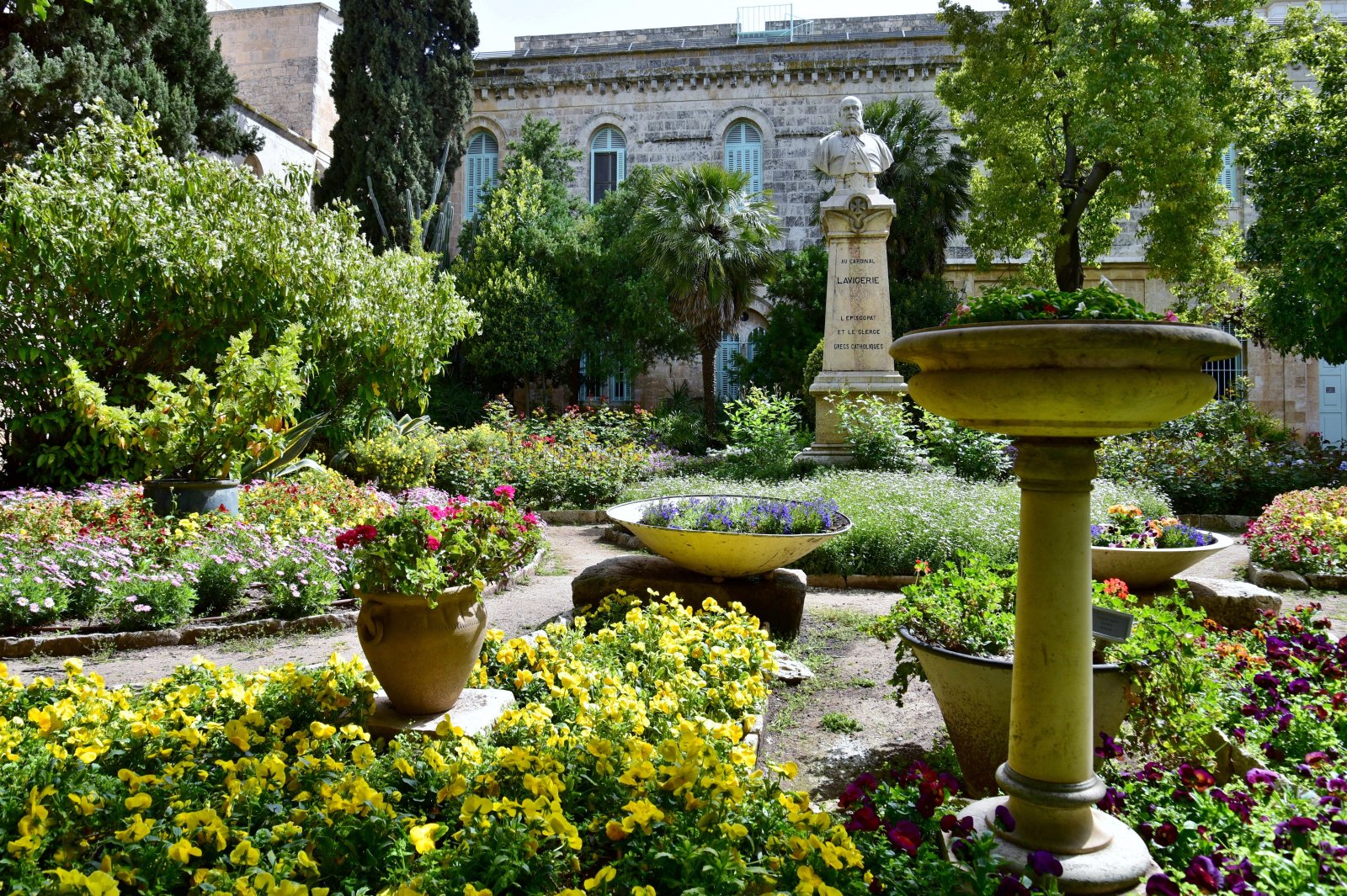 Lavigerie Bog ' (St Anne hamda Jamoat  ) - Gerusalemme | Secret World Trip Planner