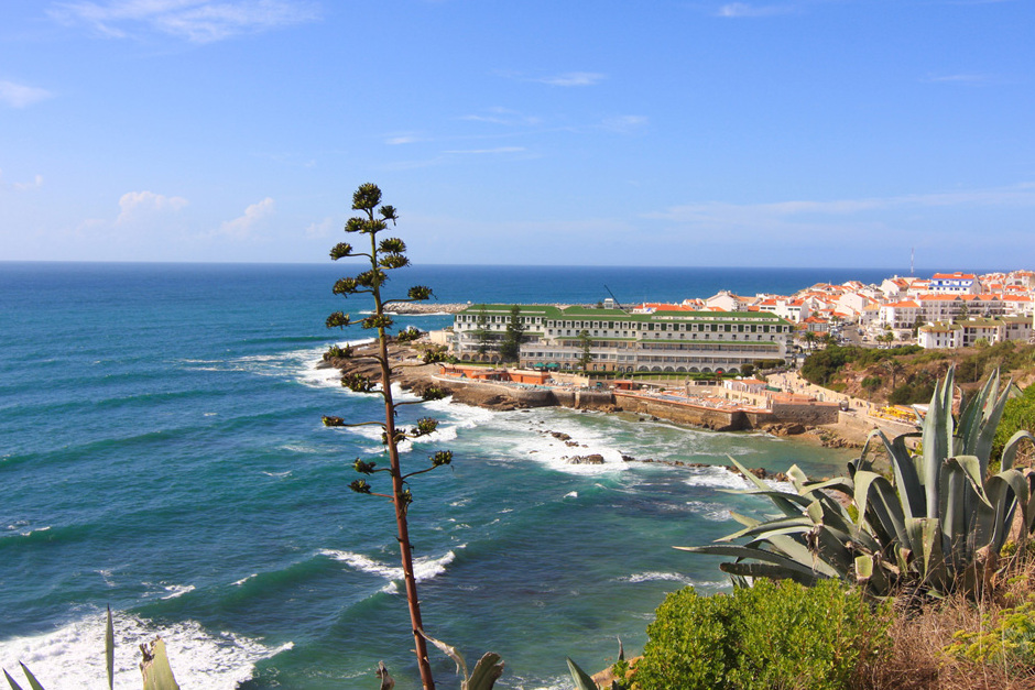 אריקרה / כפר דייגים קטן על צוקים גבוהים  - Ericeira | Secret World Trip Planner