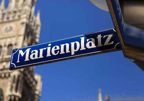 Marienplatz, Municheko bihotza - München | Secret World Trip Planner