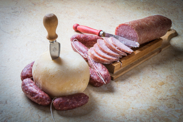 Ciauscolo, the spreadable cured meat of the Marche region - Sarnano | Secret World Trip Planner