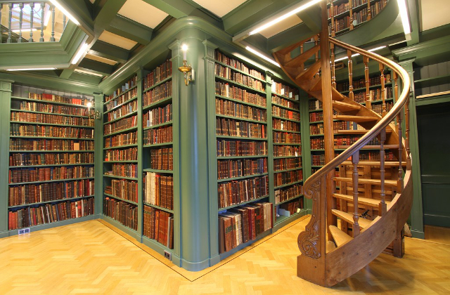 Ets Haim - Livraria Montezinos - Amsterdam | Secret World Trip Planner