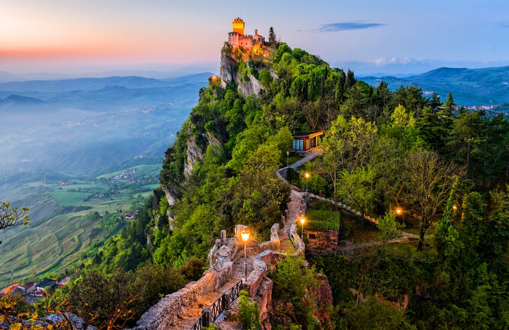 San Marino. Сан - Марино фестивали туристы природа. Норвегия сан марино