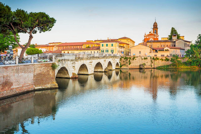 Ponte di Tiberio - Rimini | Secret World Trip Planner