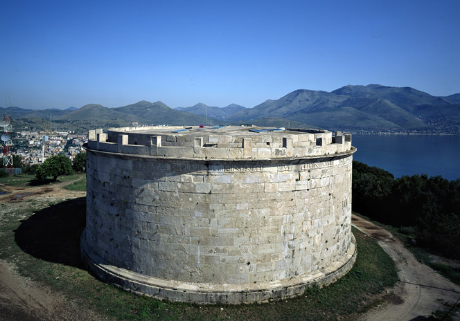 Mausolée de Lucius Munazio Plancus - Gaeta | Secret World Trip Planner