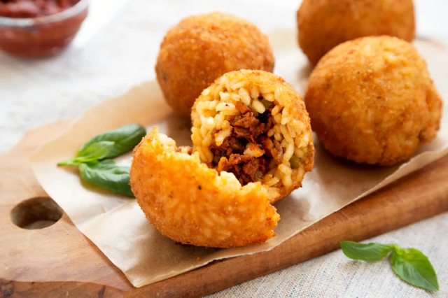 Montalbano Arancini - Ragusa | Secret World Trip Planner