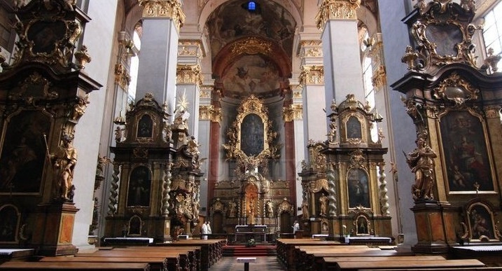 כנסיית סיינט ג ' יג ' י בפראהה - Husova 228/17 | Secret World Trip Planner