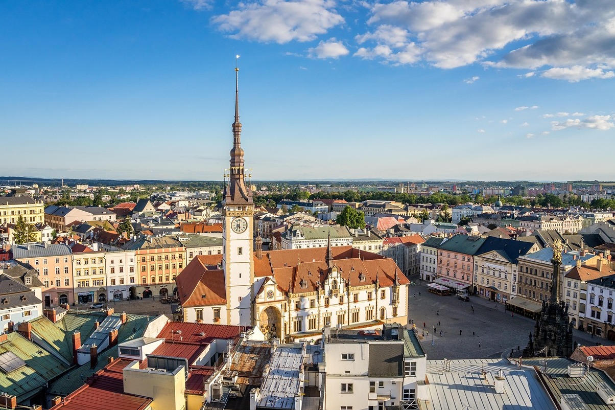 Uma bela cidade artística na República Checa:Olomouc  - Olomouc | Secret World Trip Planner