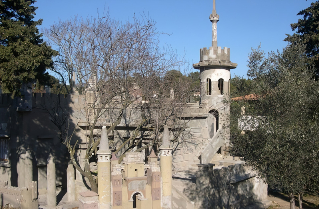 Villa Seratus Salam - Montpellier | Secret World Trip Planner