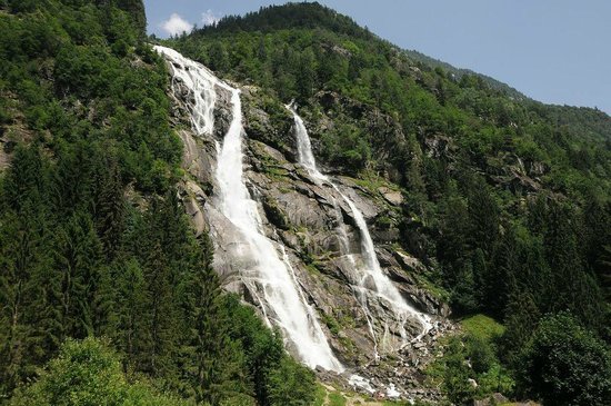 Водопад Нардис