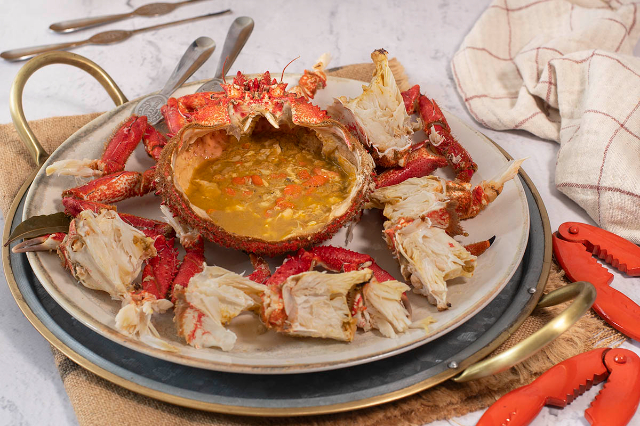 A centolla - Punta Arenas | Secret World Trip Planner