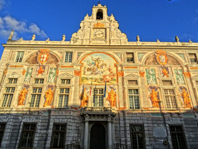 Kanggo Genoa lan kanggo San Giorgio! - Genova | Secret World Trip Planner