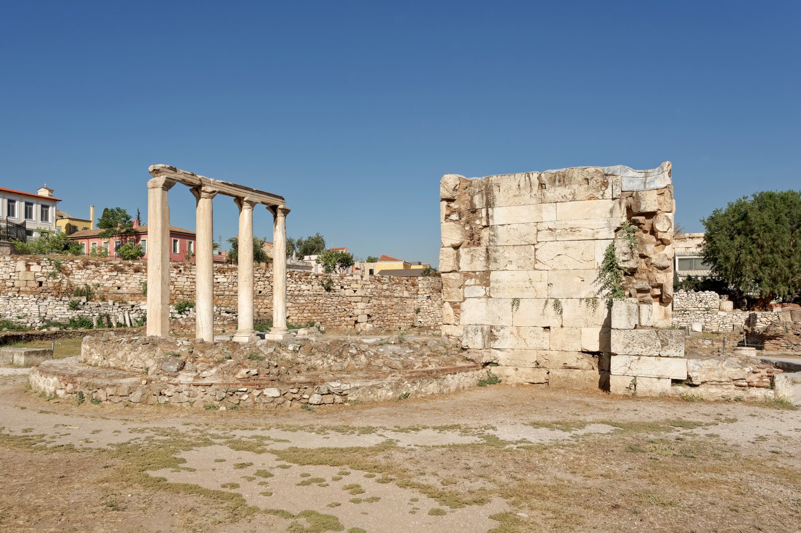 ספרייה אדריאניתname - Athina | Secret World Trip Planner