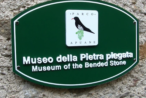 तुला पत्थर का संग्रहालय - Levigliani | Secret World Trip Planner