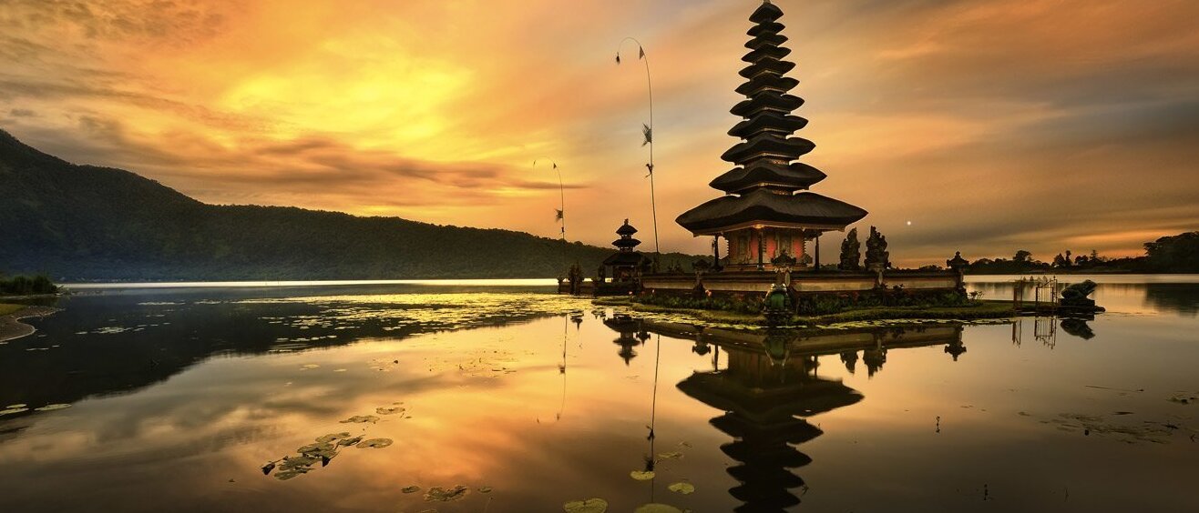 Bratan Do Lago - Tabanan Regency | Secret World Trip Planner