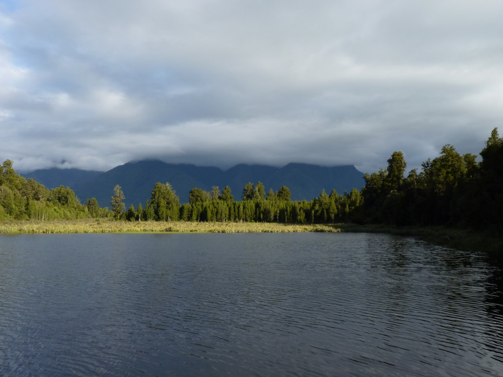Llac Matheson - Una de les més llocs escènics a Nova Zelanda. - Lake Matheson Walkway | Secret World Trip Planner