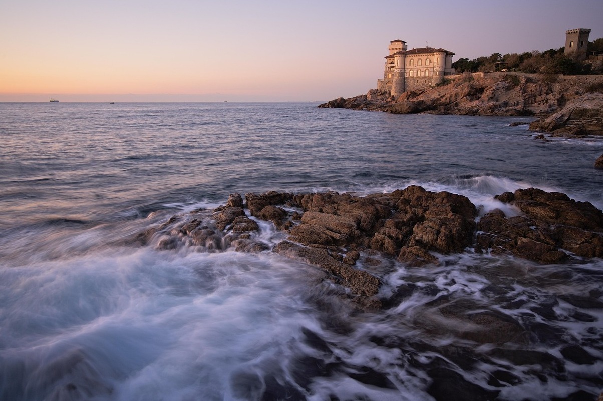 Basahin sa ibang wika) - Livorno | Secret World Trip Planner