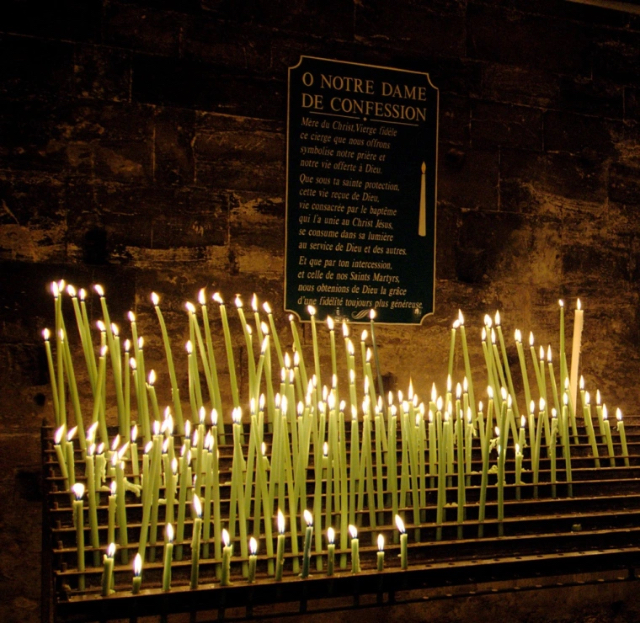 Candlemas w Saint Victor - Marseille | Secret World Trip Planner