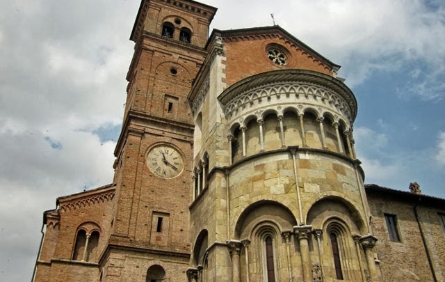 Kathedraal van Fidenza - Fidenza | Secret World Trip Planner