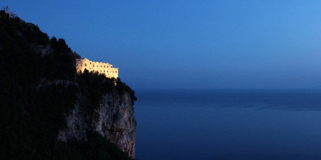 Samostan Santarosa u Limi - Conca dei Marini | Secret World Trip Planner