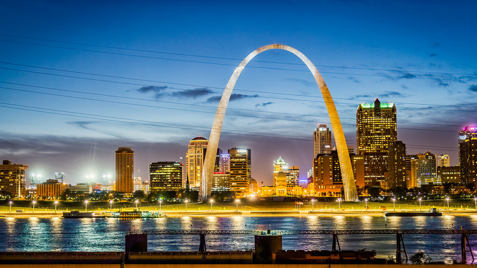Gateway arch è il monumento ad arco più alto degli Stati Uniti - St. Louis | Secret World Trip Planner