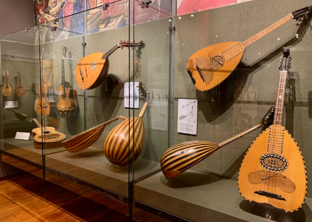 Museum für volkstümliche griechische Musikinstrumente - Athina | Secret World Trip Planner