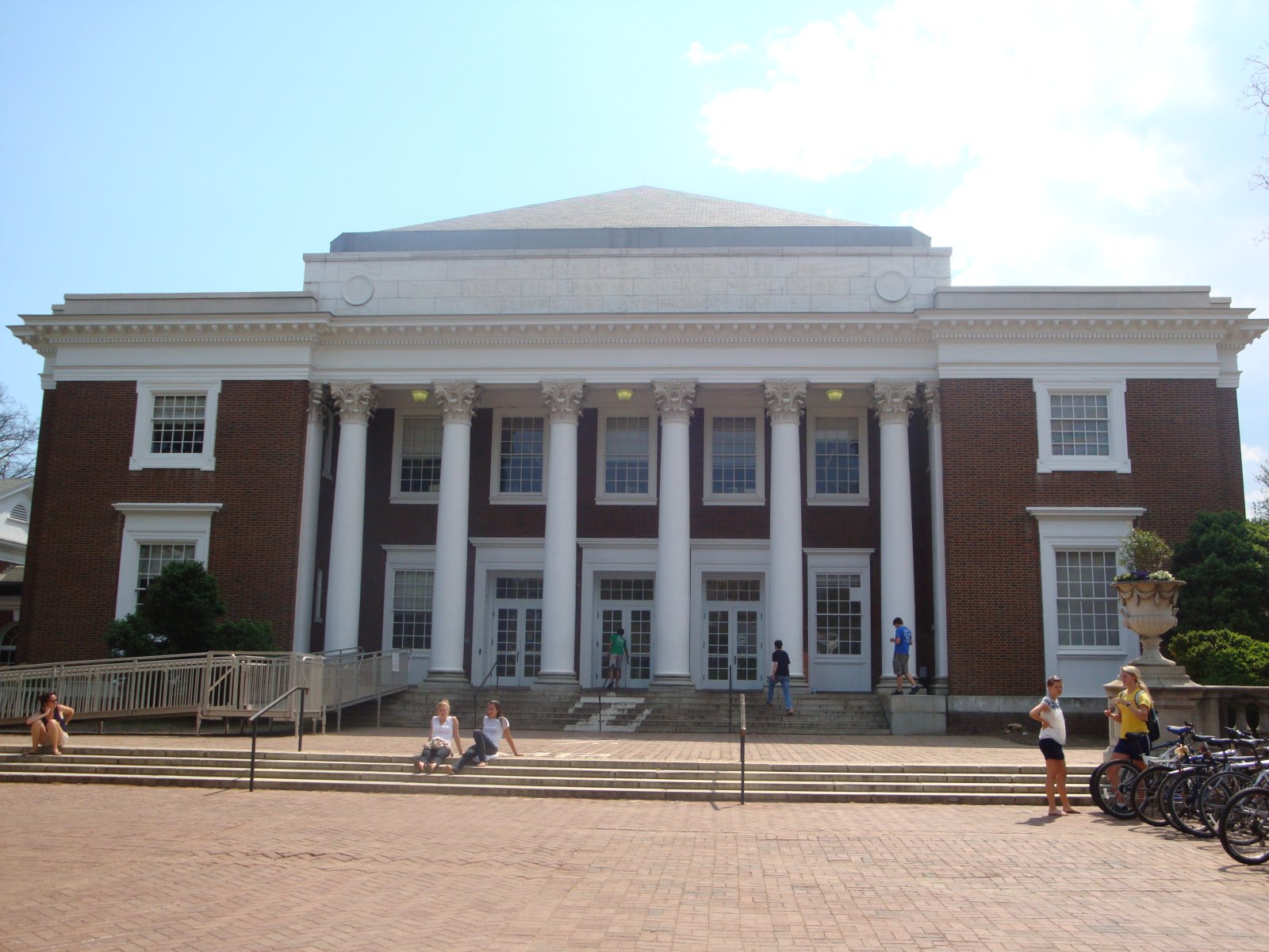 L'Université de Virginie - Charlottesville | Secret World Trip Planner