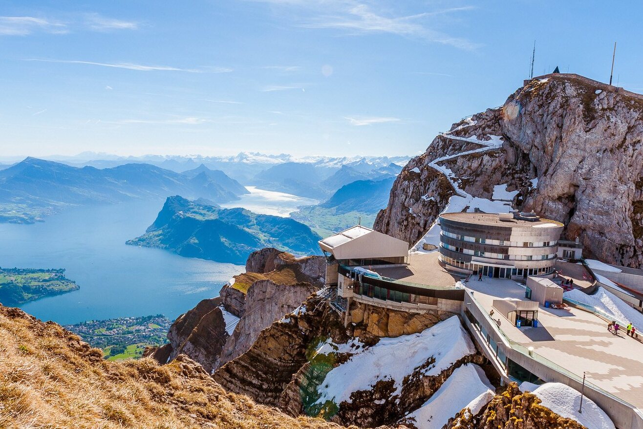 Pilatus-hegy és a lenyűgöző kilátás a 3-tavakra - Alpnach | Secret World Trip Planner