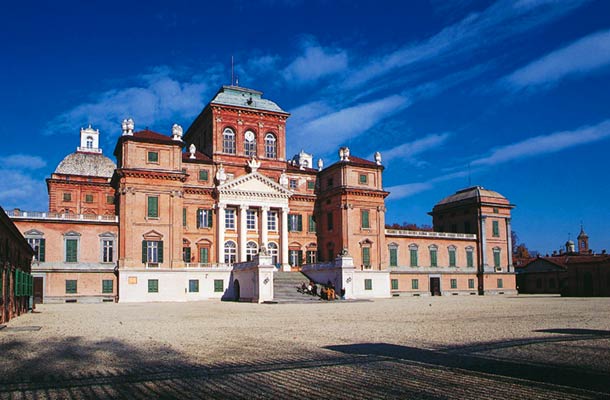 Castelul regal Racconigi - Racconigi | Secret World Trip Planner