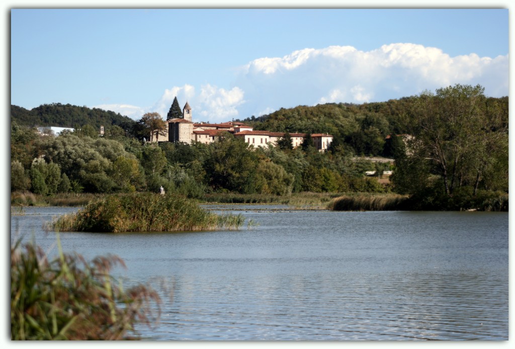 Kláštor svätého Petra v Lamose - Provaglio d'Iseo | Secret World Trip Planner