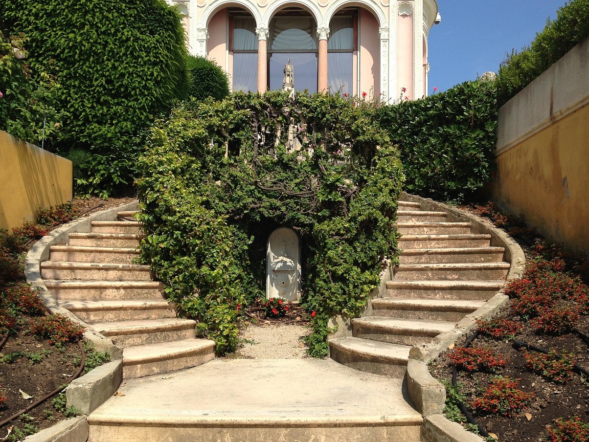 Mouton-Rothschild - Pauillac | Secret World Trip Planner