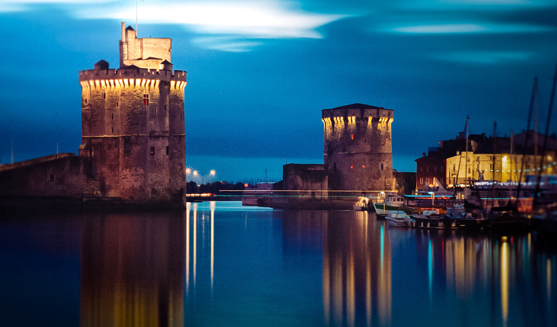 拉罗谢尔：法国出镜率最高的港口 - La Rochelle | Secret World Trip Planner