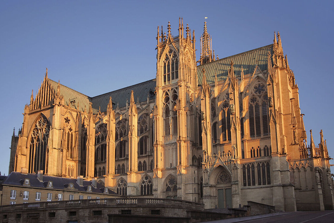 מקום דארסי, הלב של מץ  - Metz | Secret World Trip Planner