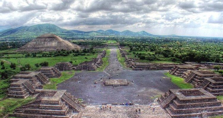 México: As Pirâmides em terraços do sol e da lua - San Juan Teotihuacán | Secret World Trip Planner