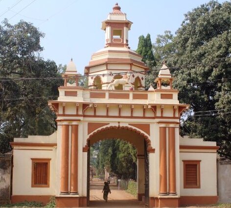 Akala marahil ni Derek ay tapos na - Jhargram | Secret World Trip Planner