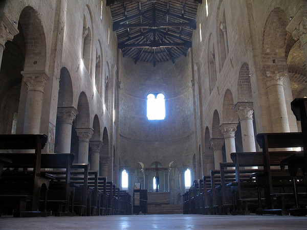 Sant'Antimo Manastırı - Castelnuovo dell'Abate | Secret World Trip Planner