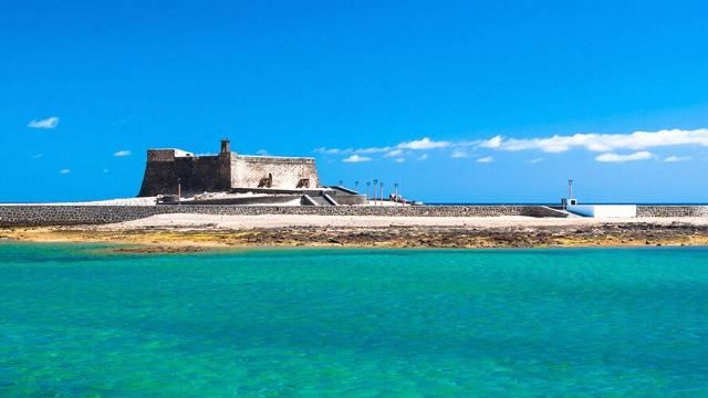 Castelo de San Gabriel - Arrecife | Secret World Trip Planner