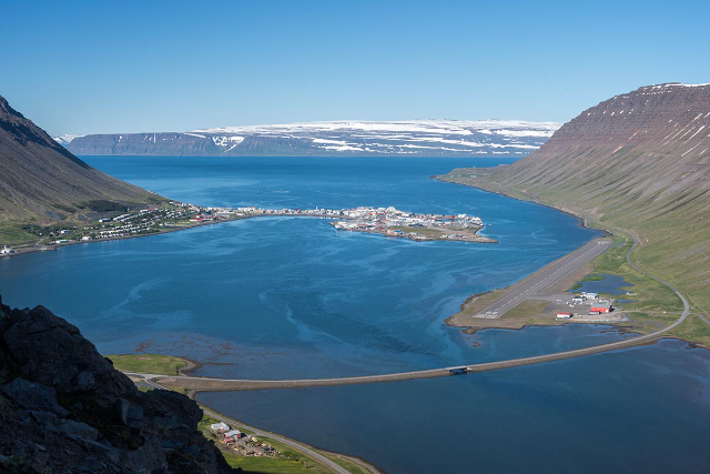 อิซาฟจอร์ดูร์ - Ísafjörður | Secret World Trip Planner