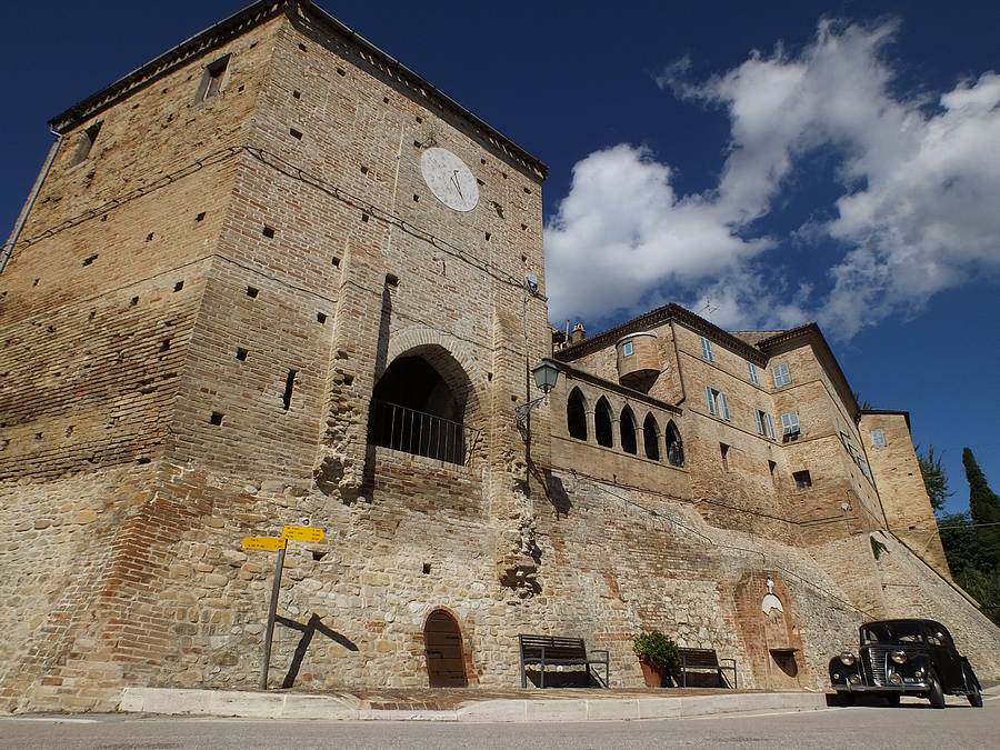 Kastil Pelagallo lan Monte Vidon Combatte