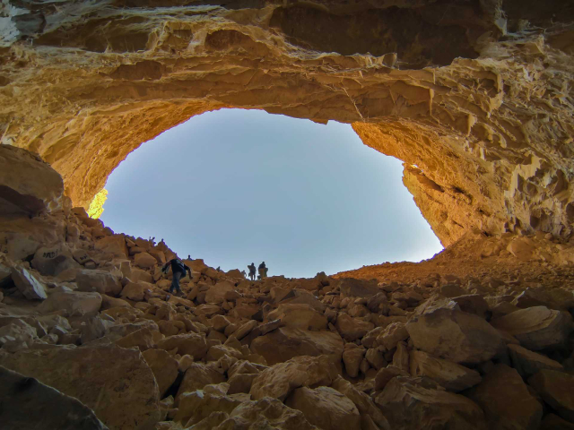 La Cueva de Heet: Una Joya Escondida Cerca de Riad - Riyadh | Secret World Trip Planner