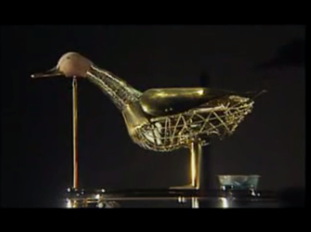 Ang pinakasikat sa lahat ng automaton: ang Digestive Duck - Grenoble | Secret World Trip Planner