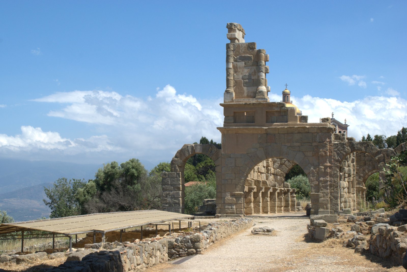 Théâtre gréco-romain de Tindari - Sicile - Tindari | Secret World Trip Planner