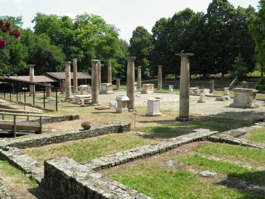 Uppgröft af Velleia - Lugagnano Val D'arda | Secret World Trip Planner